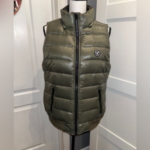 AE Puffer Vest